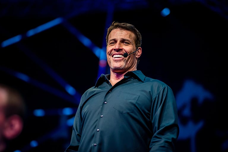 Capa do curso Become Unshakeable Challenge – Tony Robbins