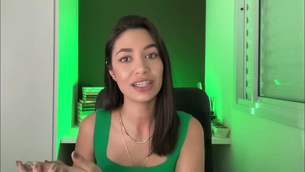 Capa do curso Gestor CEO – Carolina Victoria