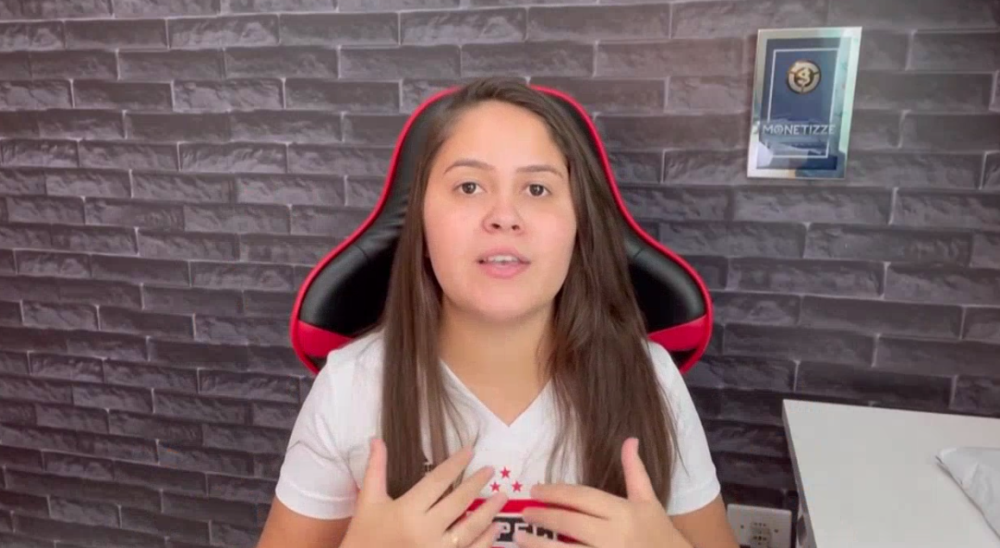 Capa do curso Importador Esportivo – Sabrina Monteiro
