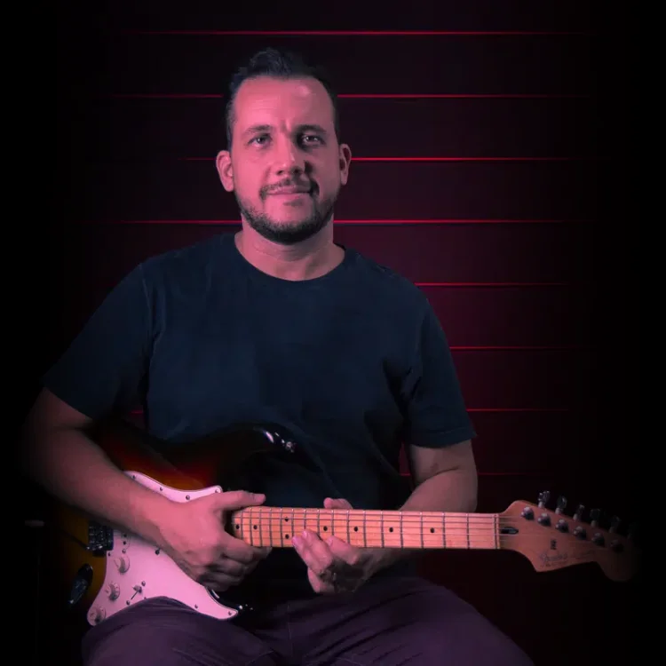 Music Clan Guitarra – Robson Martinez