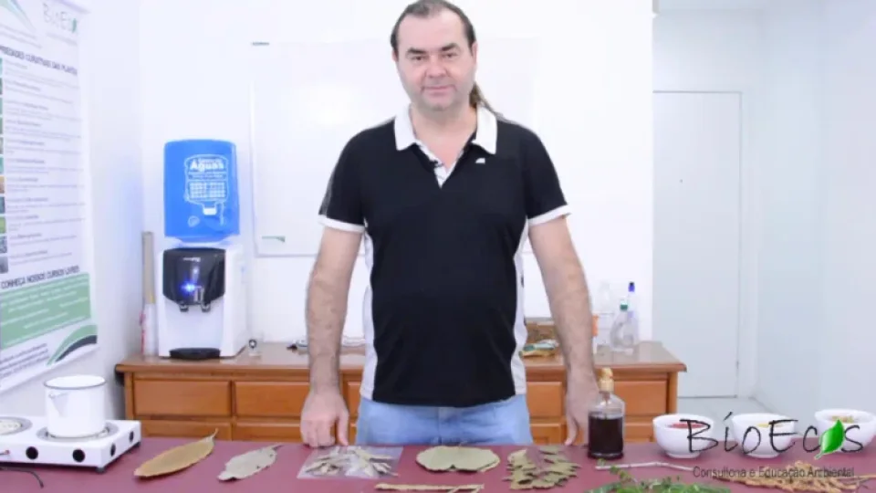 Capa do curso Cosmética e Produtos Naturais – Mauro Silveira