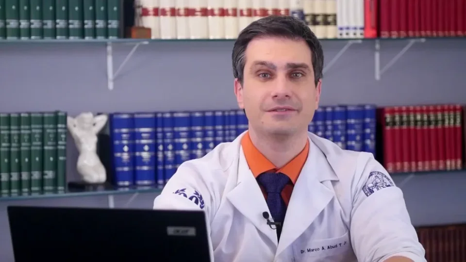 Capa do curso Treinamento para Mentes Ansiosas – Dr. Marco Abud