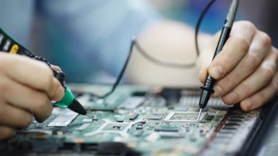 Capa do curso Reparo de Placas de PC – Silvio Ferreira