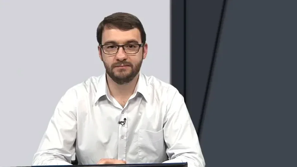 Capa do curso Renda com Fundos Imobiliários – Arthur Vieira