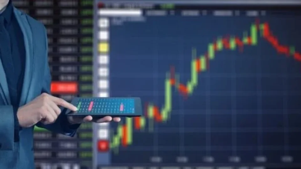 Capa do curso DO Zero a Trader Lucrativo – Brenno Tavares