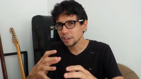 Contrabaixo para Iniciantes – Gabriel Felix