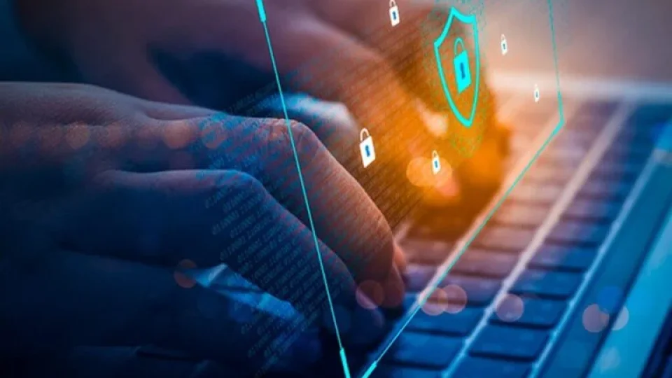 Capa do curso Cybersecurity Analyst Junior – Acadi TI